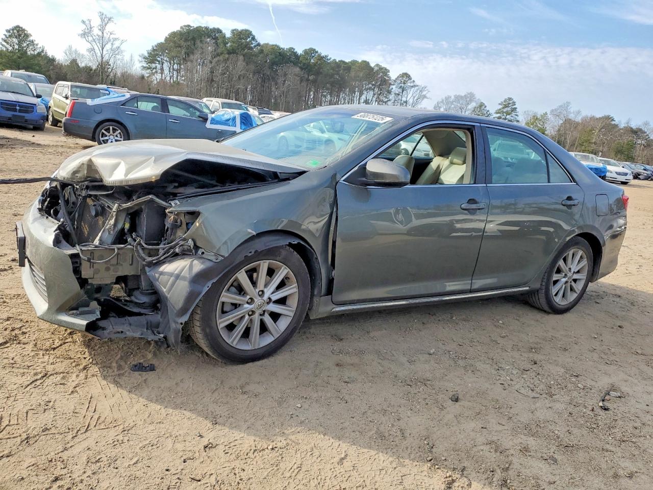 2013 TOYOTA CAMRY
