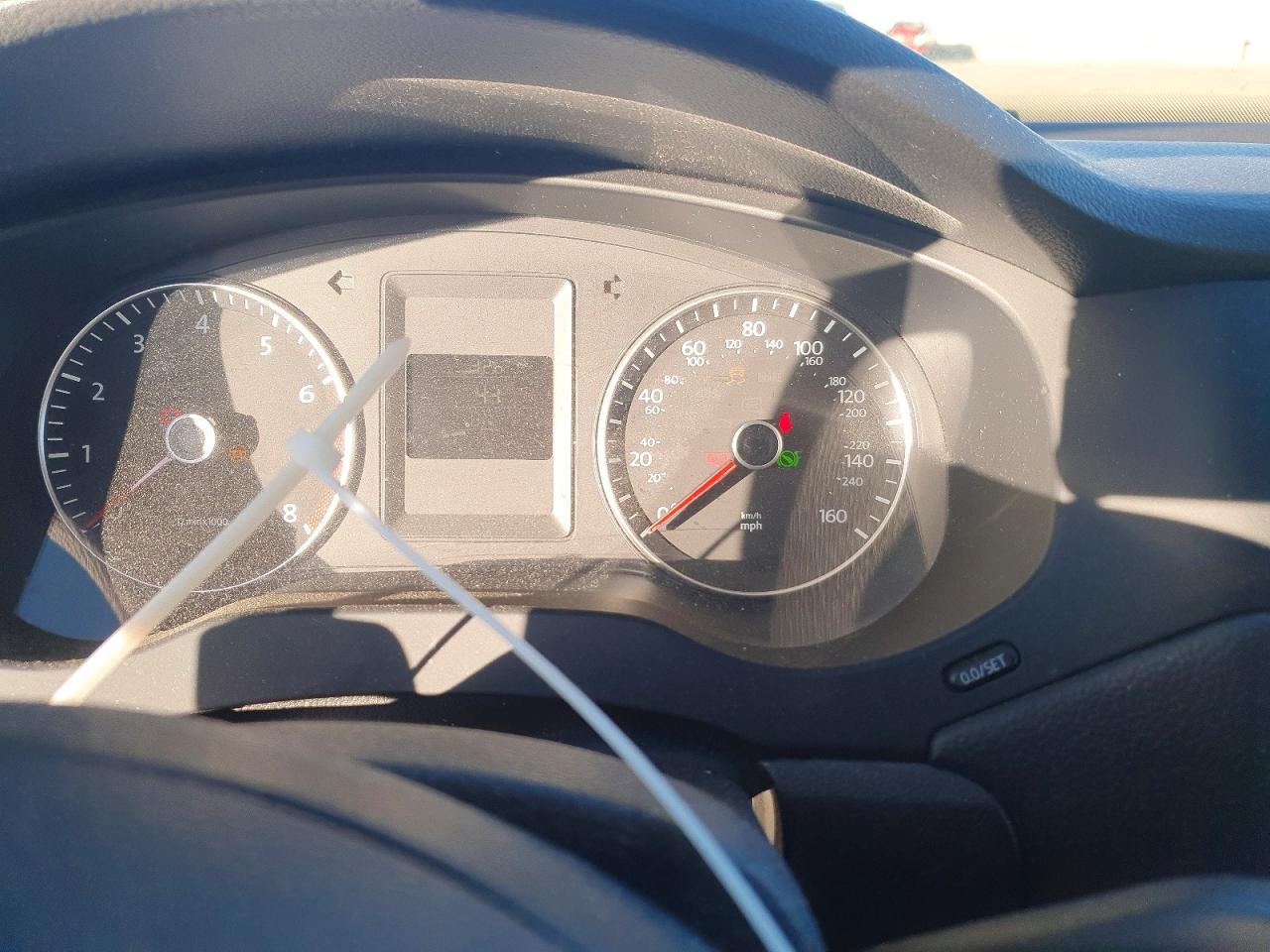 2014 VOLKSWAGEN JETTA SEL photo 25