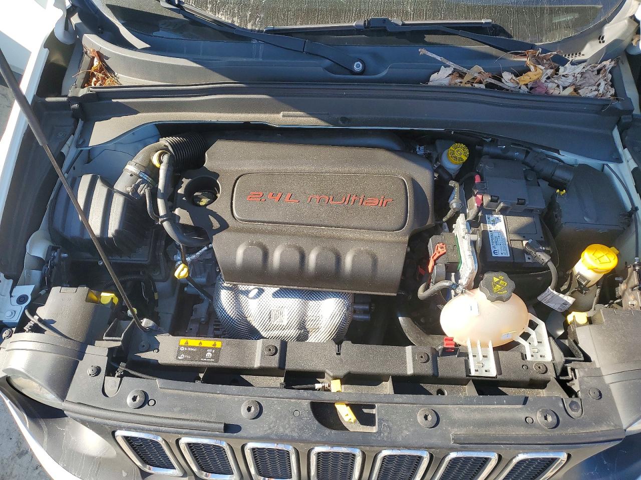 2017 JEEP RENEGADE SPORT photo 23
