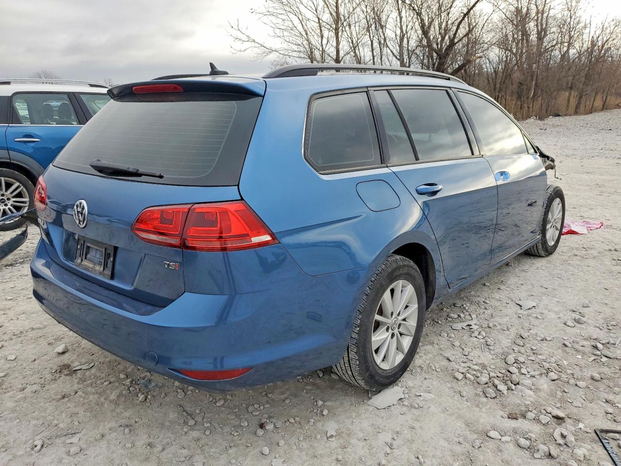 2017 VOLKSWAGEN GOLF SPORTWAGEN S photo 3