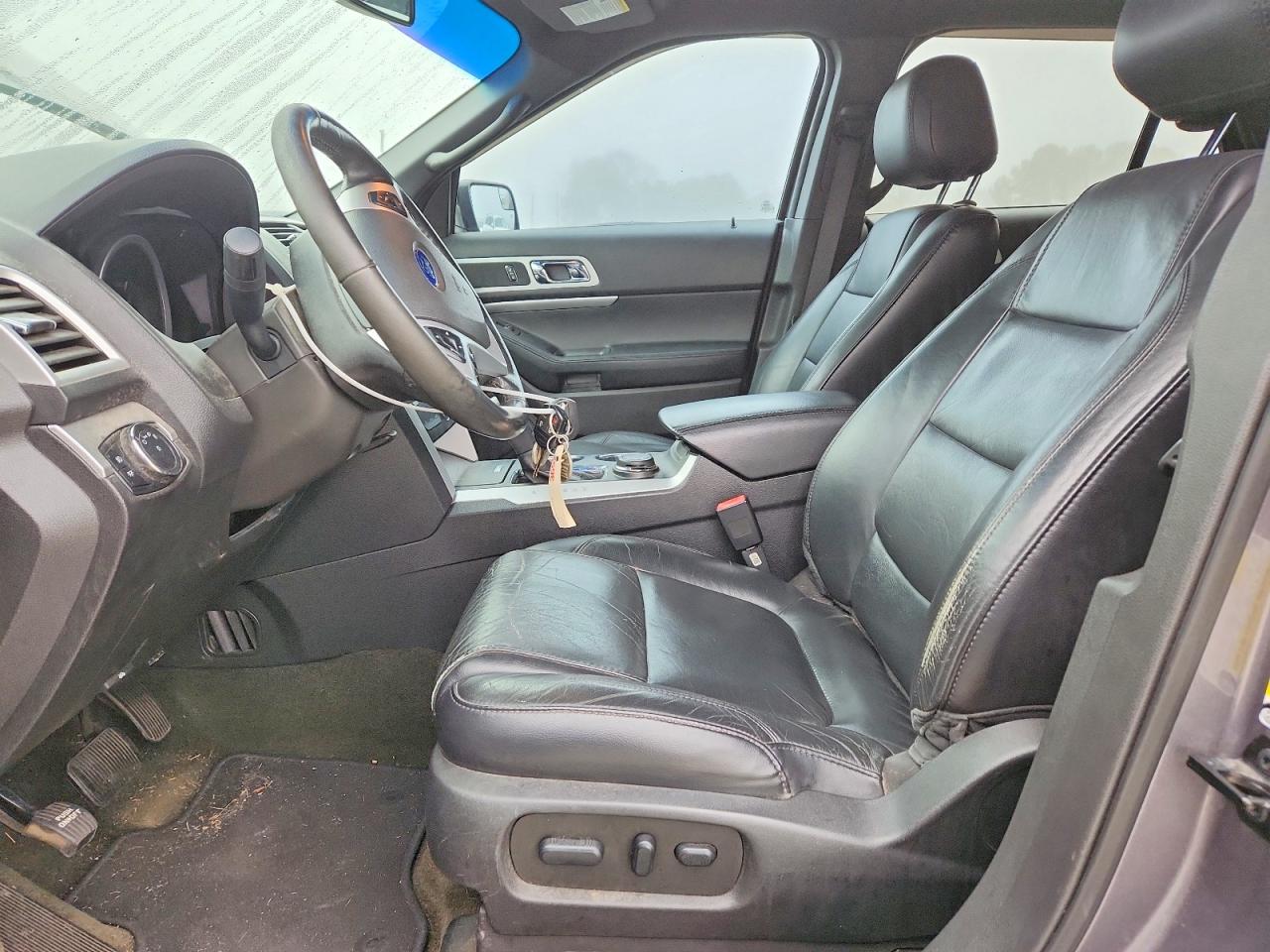 2013 FORD EXPLORER XLT photo 7