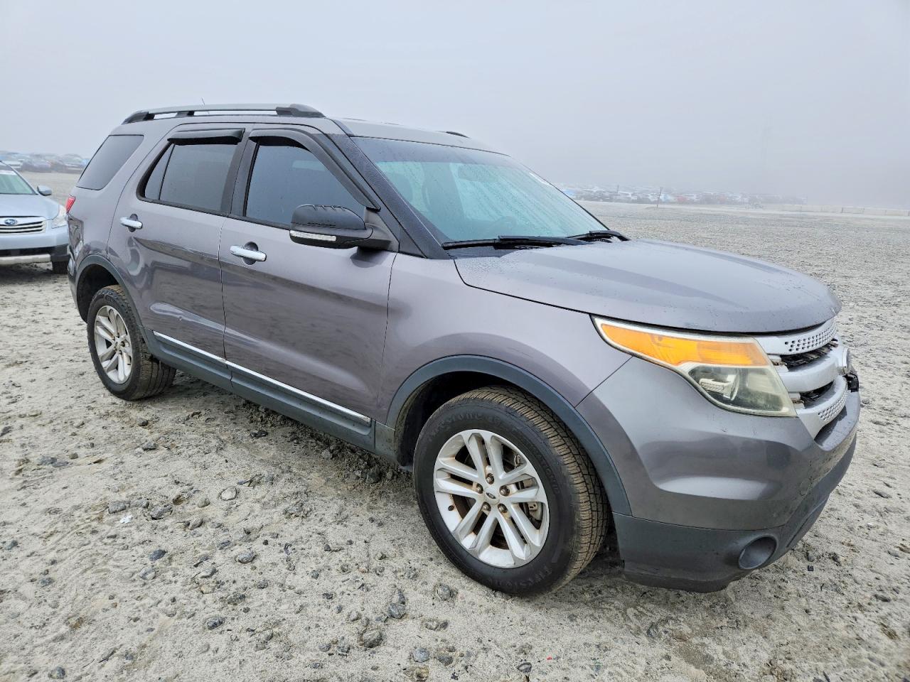 2013 FORD EXPLORER XLT photo 4