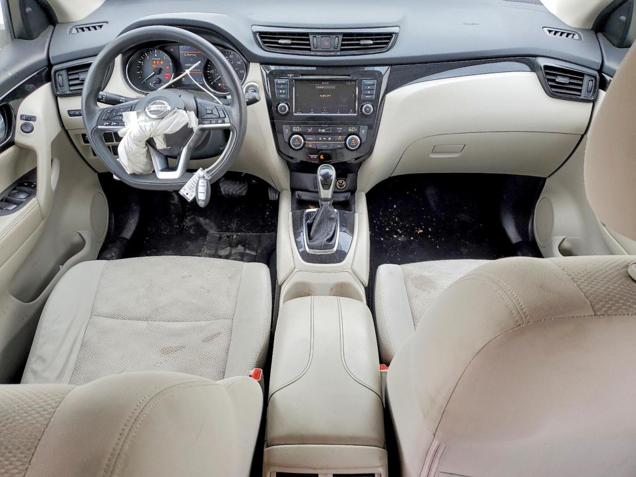 2019 NISSAN ROGUE SPORT S photo 8