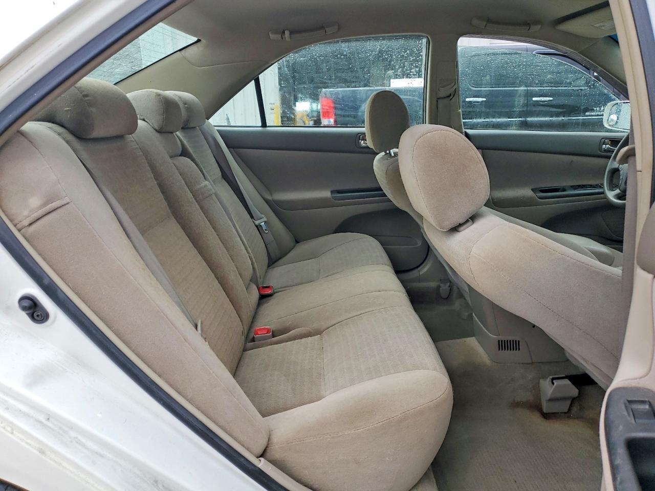 2005 TOYOTA CAMRY LE photo 10