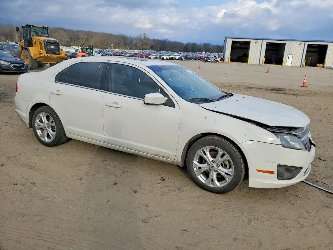 2012 FORD FUSION SE photo 4