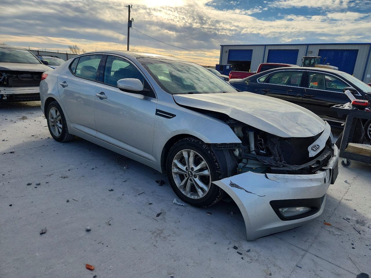2011 KIA OPTIMA EX photo 4