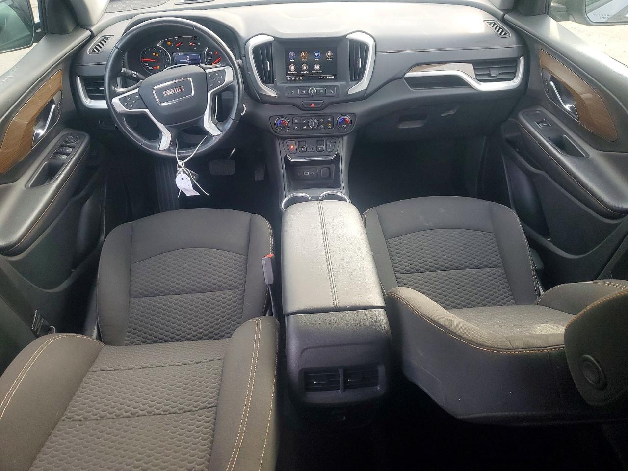2020 GMC TERRAIN SLE photo 15