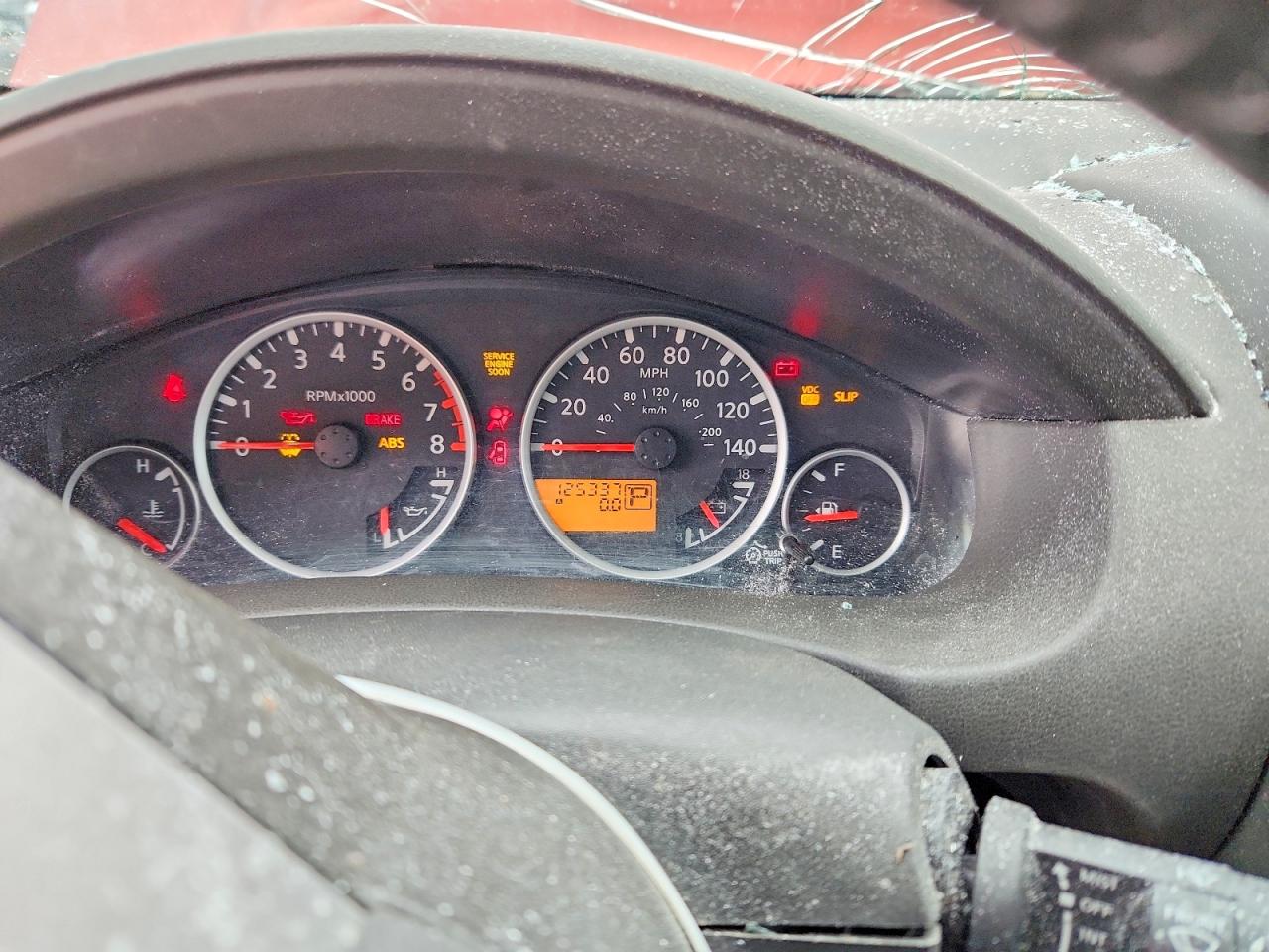 2010 NISSAN PATHFINDER photo 9