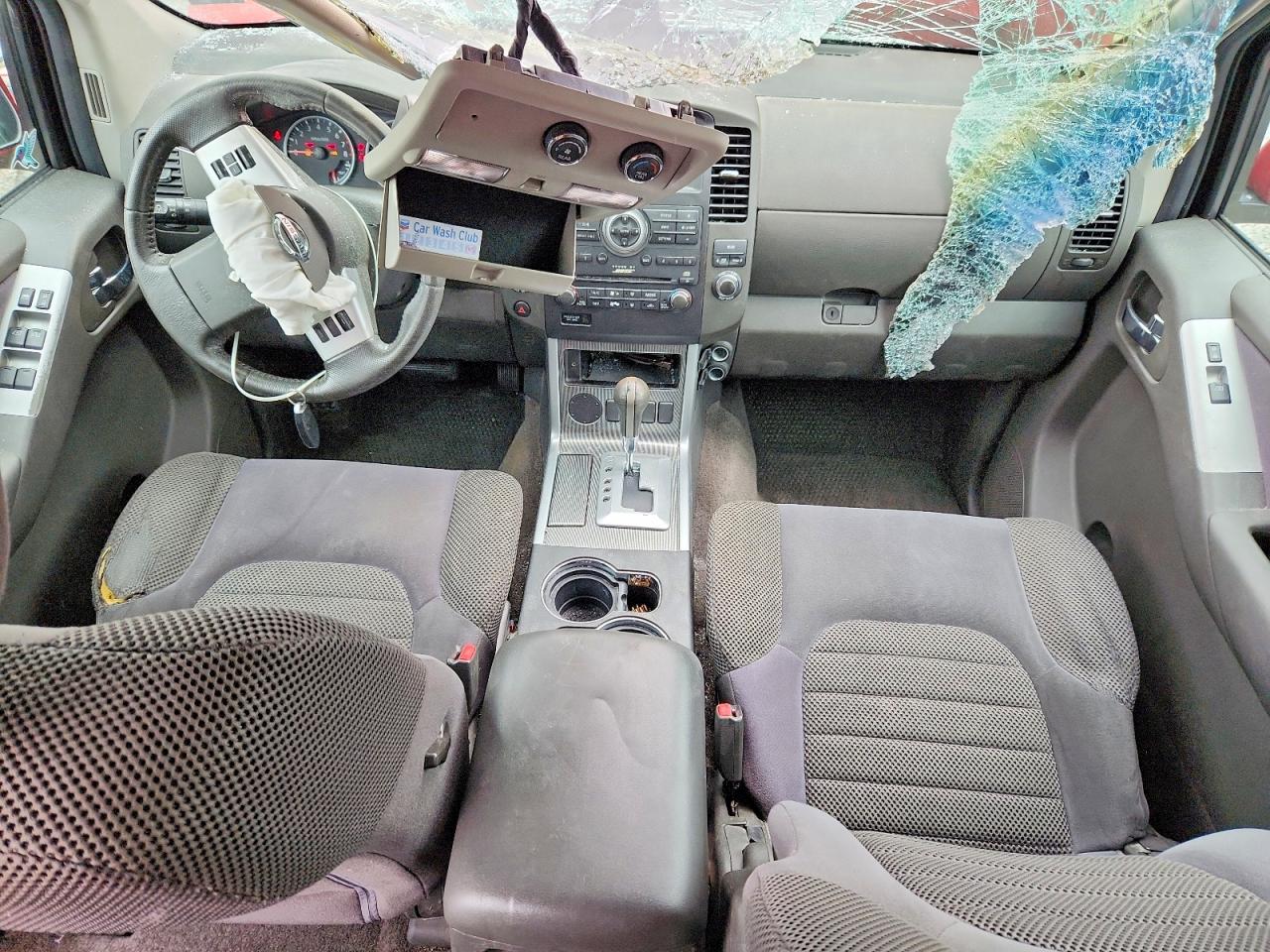 2010 NISSAN PATHFINDER photo 8
