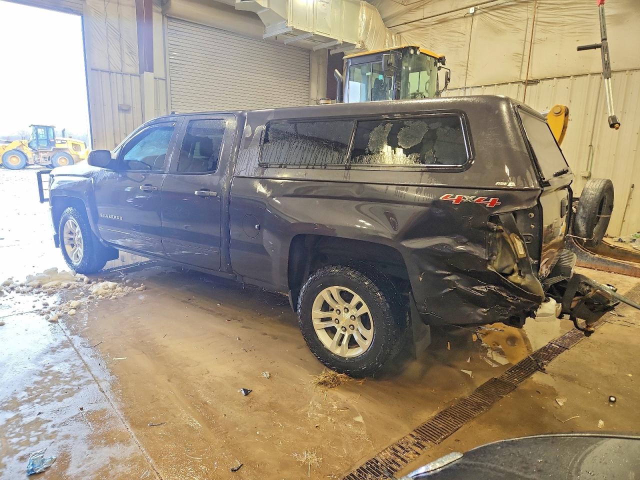2016 CHEVROLET SILVERADO K1500 LT photo 3