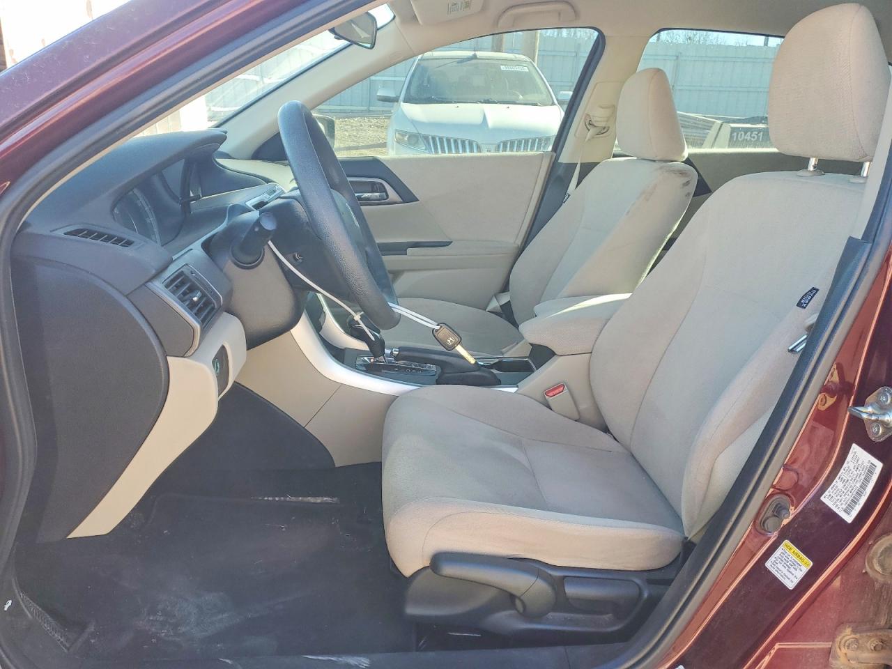 2013 HONDA ACCORD LX photo 7