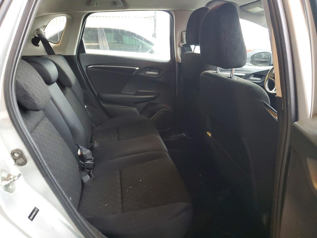 2015 HONDA FIT LX photo 10