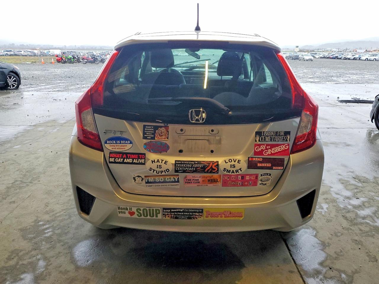 2015 HONDA FIT LX photo 6