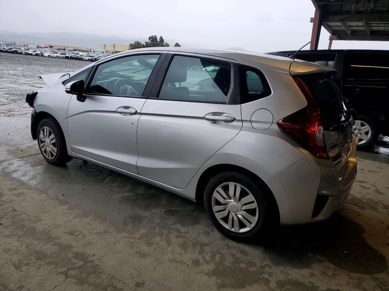 2015 HONDA FIT LX photo 2