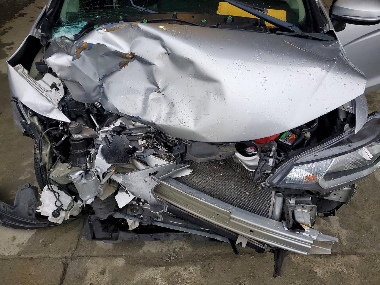 2015 HONDA FIT LX photo 11
