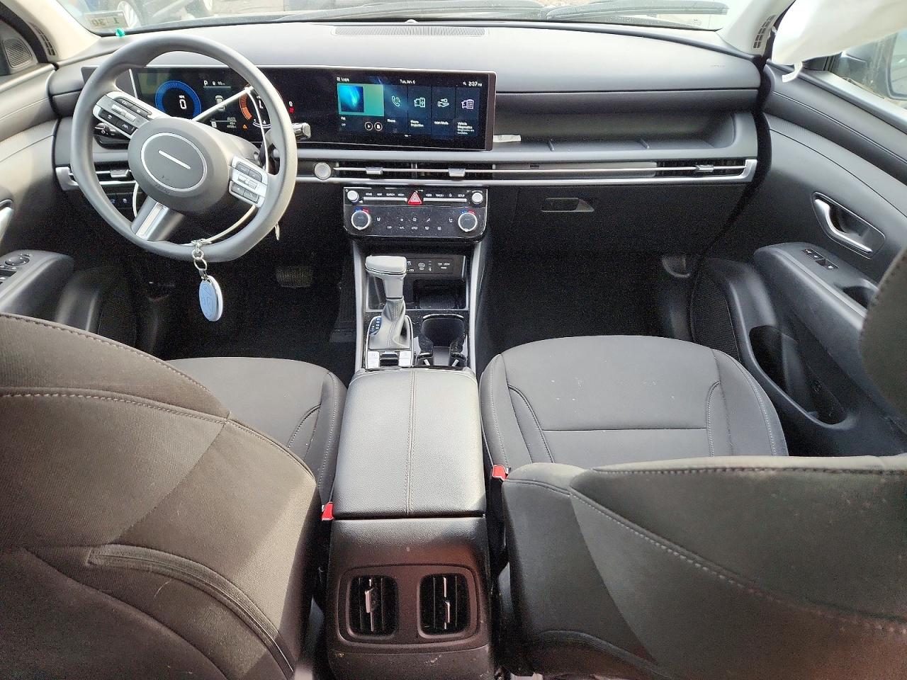 2025 HYUNDAI TUCSON SEL photo 15