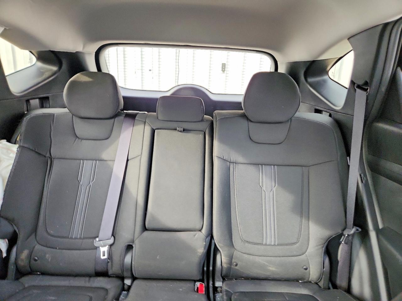 2025 HYUNDAI TUCSON SEL photo 19