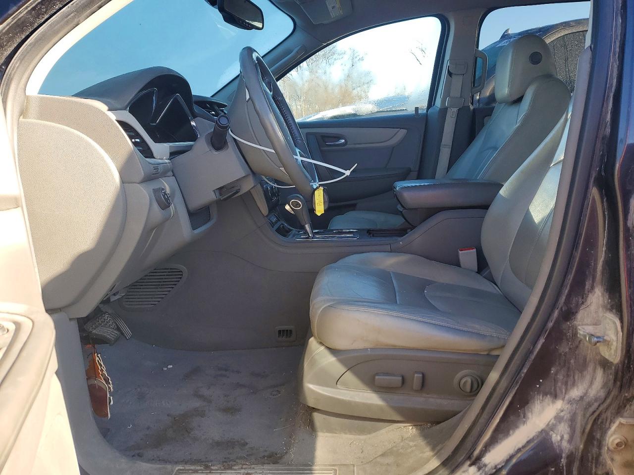 2014 CHEVROLET TRAVERSE LT photo 7