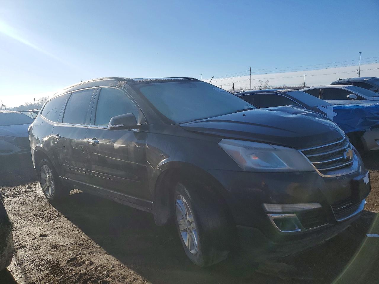 2014 CHEVROLET TRAVERSE LT photo 4