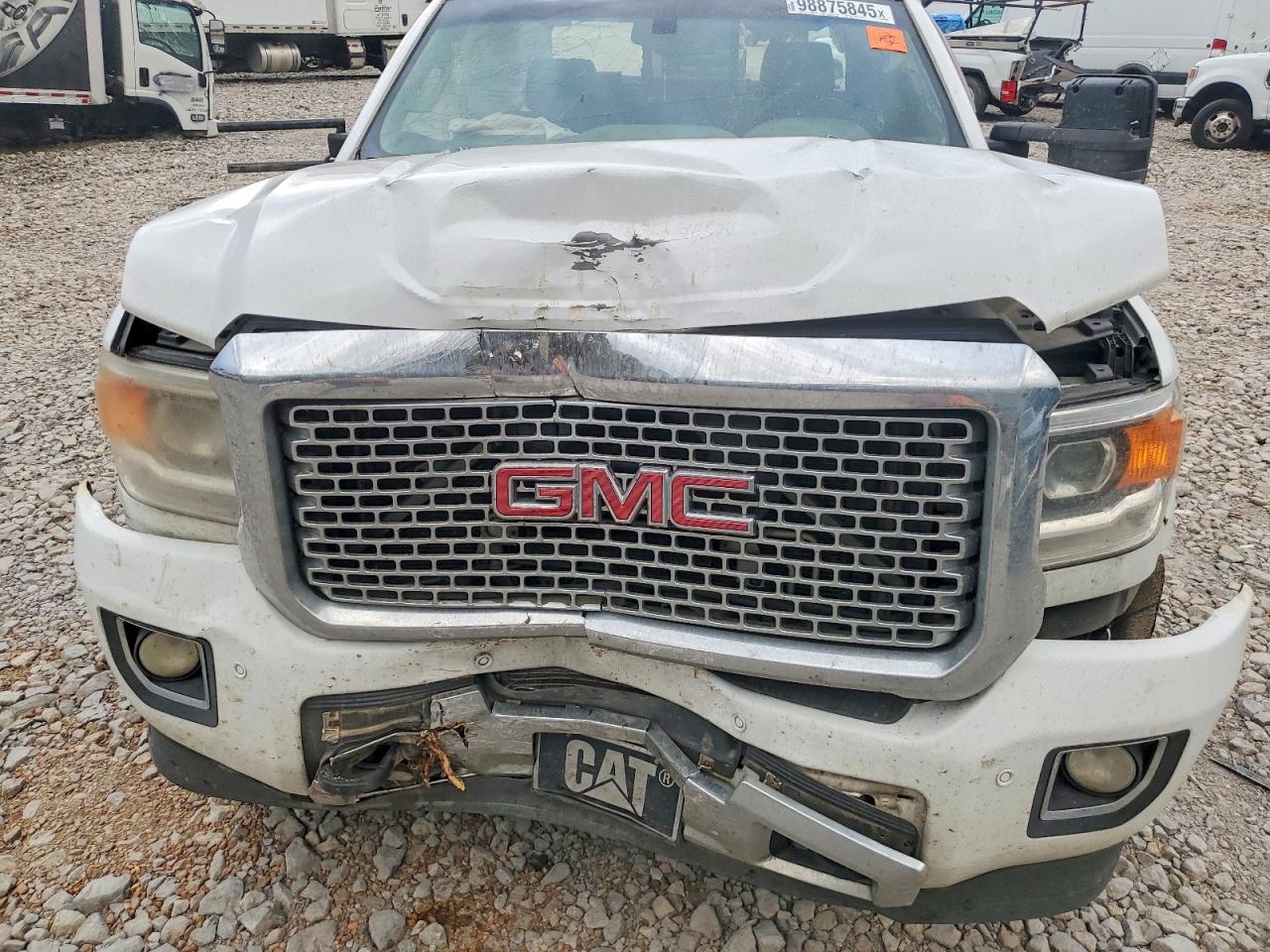 2015 GMC SIERRA K2500 DENALI photo 21