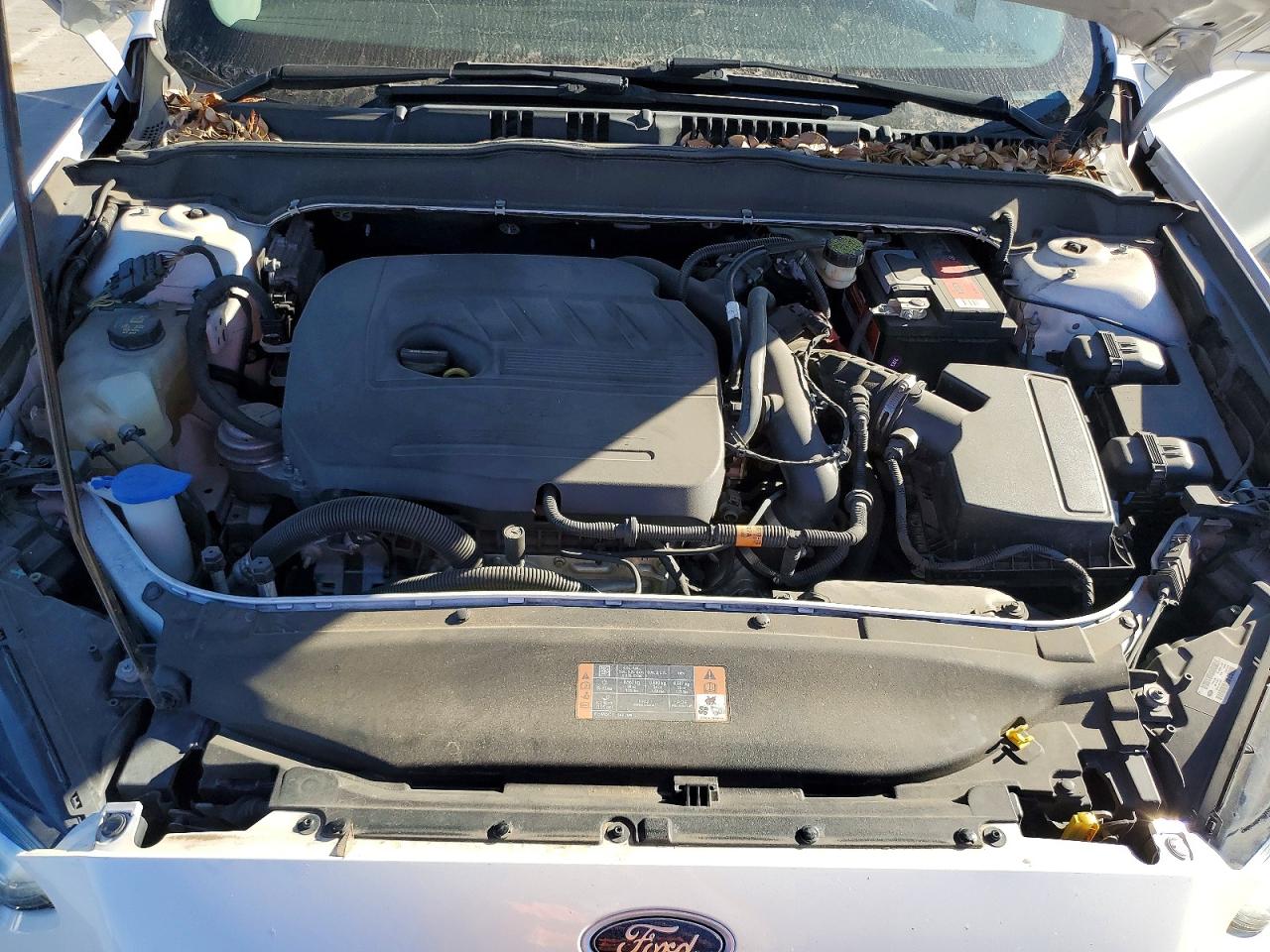 2015 FORD FUSION SE photo 11