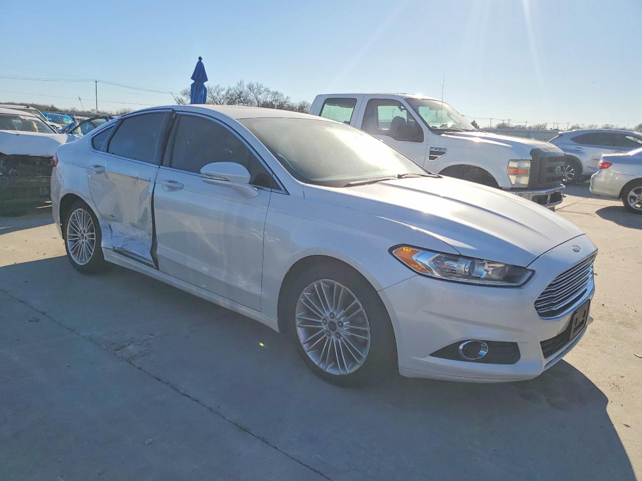2015 FORD FUSION SE photo 4