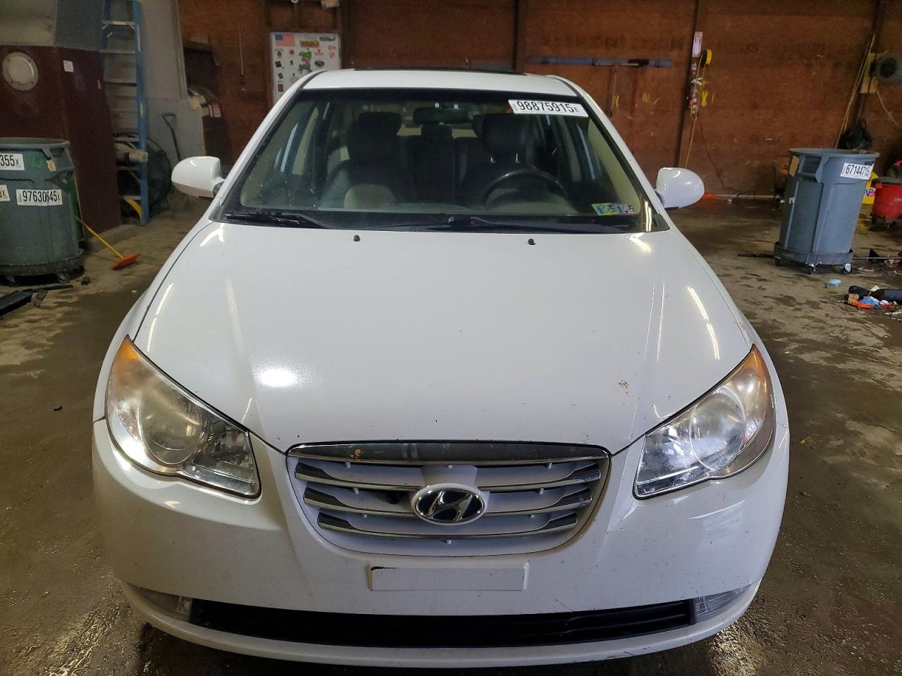 2010 HYUNDAI ELANTRA photo 5