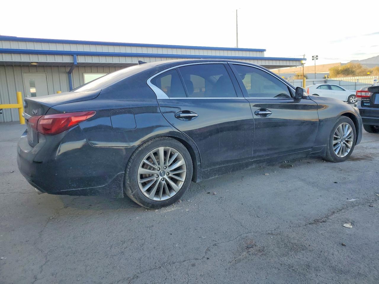 2018 INFINITI Q50 photo 3