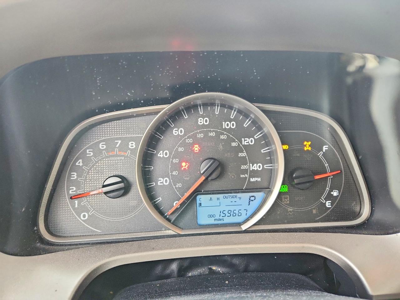 2015 TOYOTA RAV4 XLE photo 9