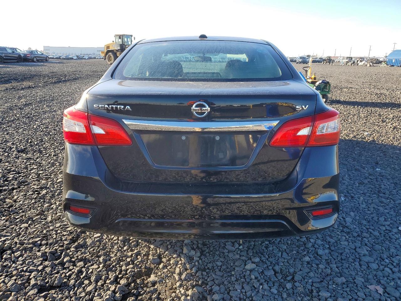 2017 NISSAN SENTRA S photo 6