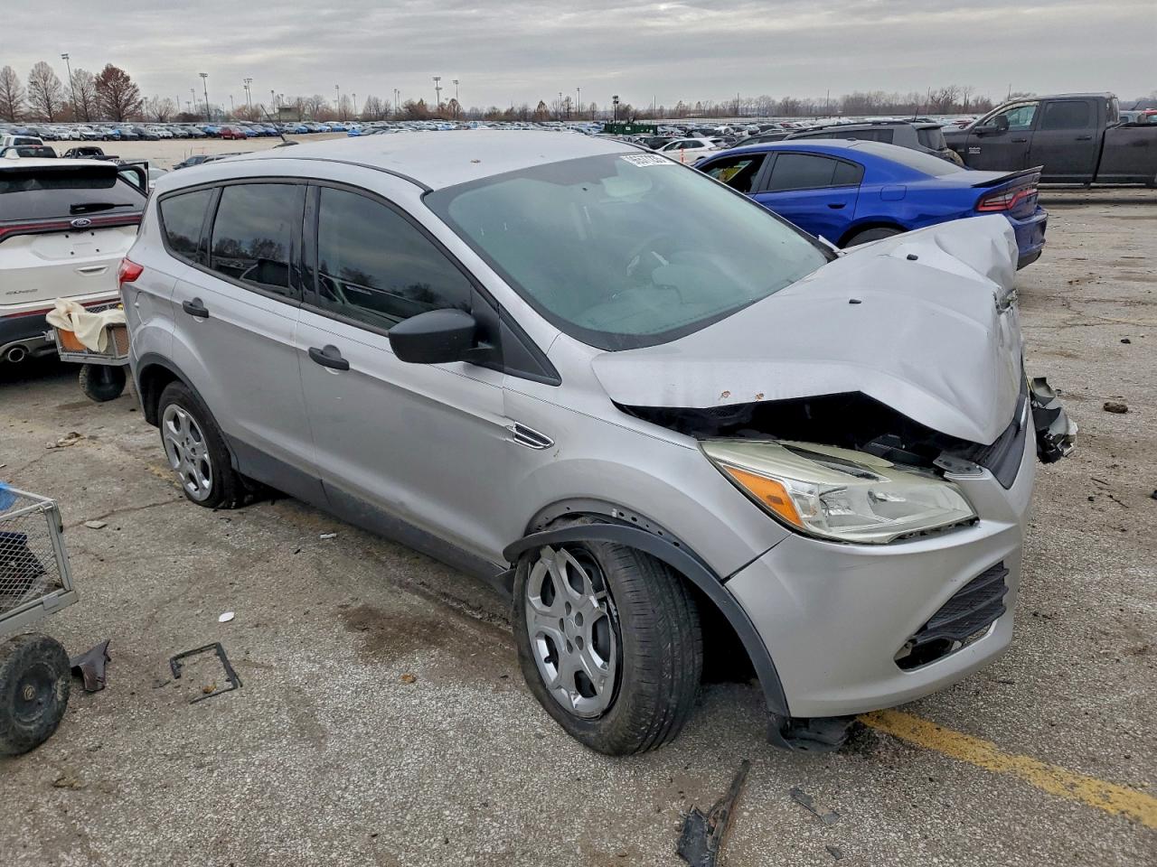 2016 FORD ESCAPE S photo 4