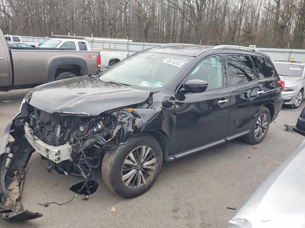 2017 NISSAN PATHFINDER