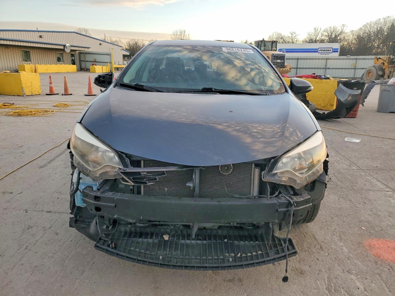 2016 TOYOTA COROLLA L photo 5