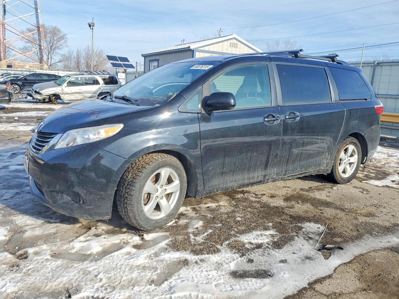 2015 TOYOTA SIENNA