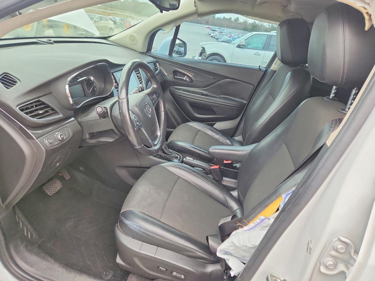 2019 BUICK ENCORE PREFERRED photo 25