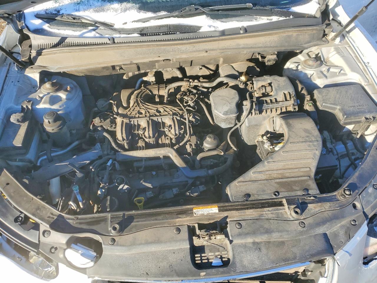 2011 HYUNDAI SANTA FE SE photo 12