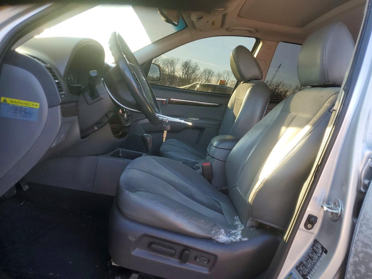 2011 HYUNDAI SANTA FE SE photo 7