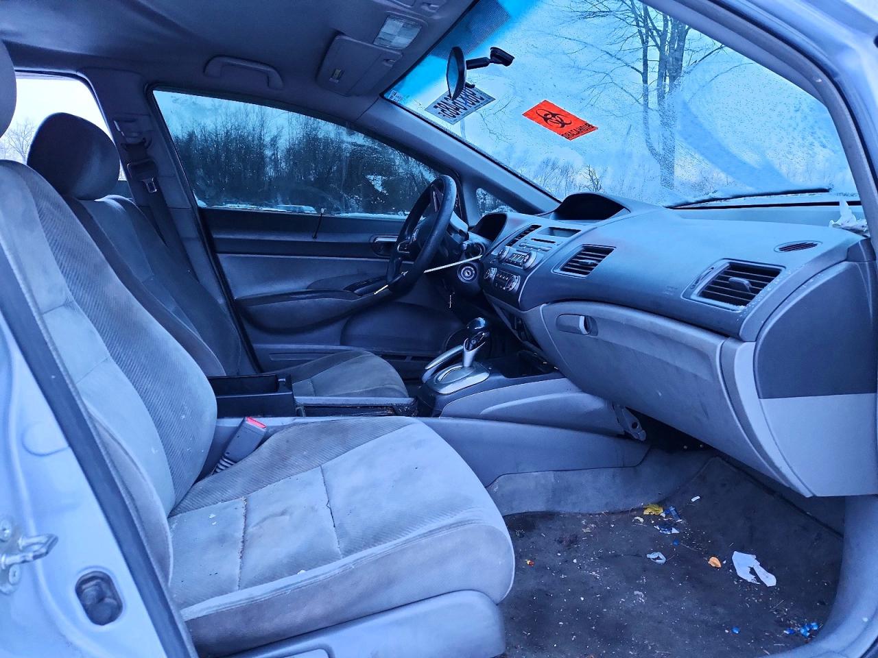 2010 HONDA CIVIC LX photo 7