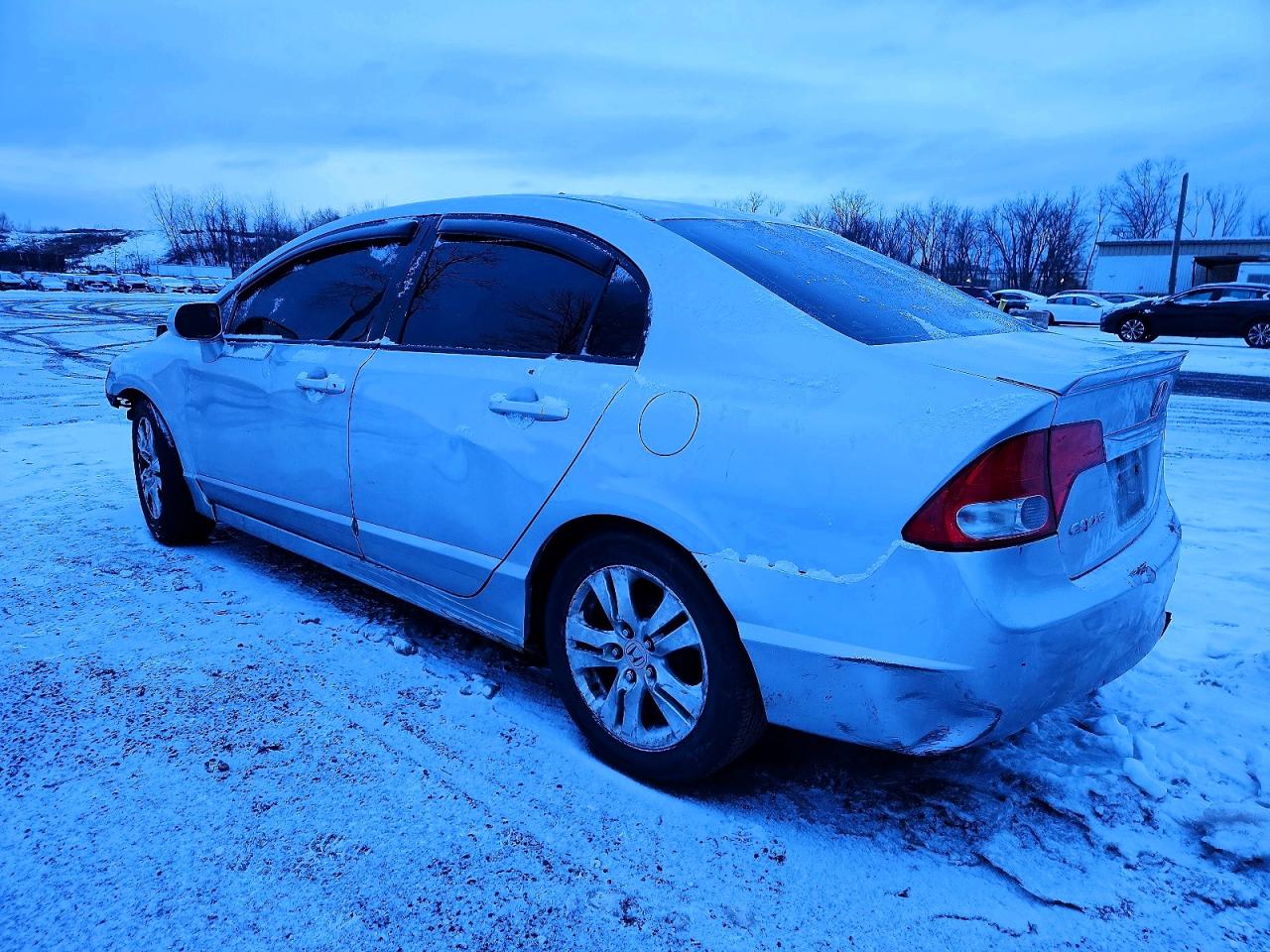 2010 HONDA CIVIC LX photo 2
