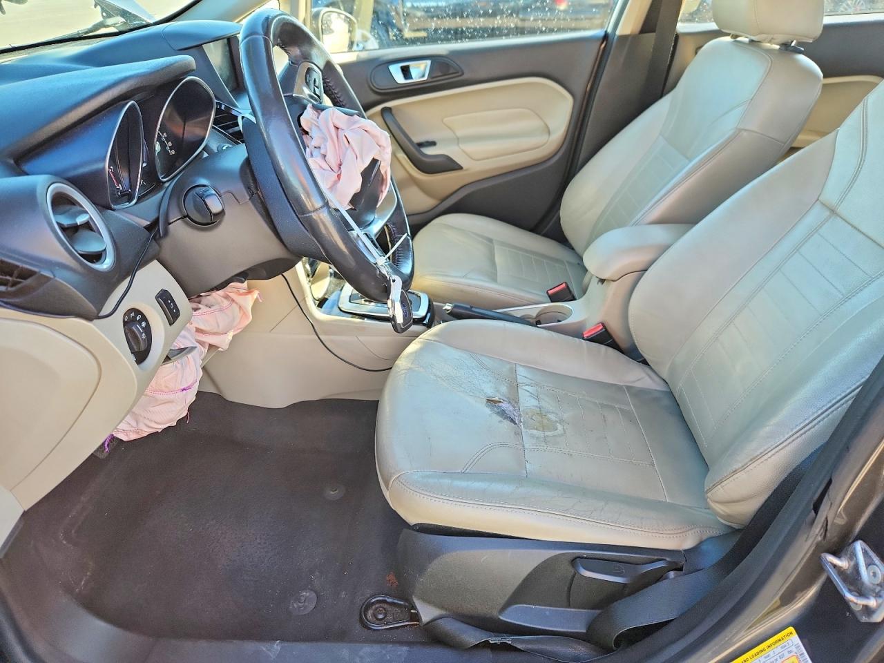 2015 FORD FIESTA TITANIUM photo 7