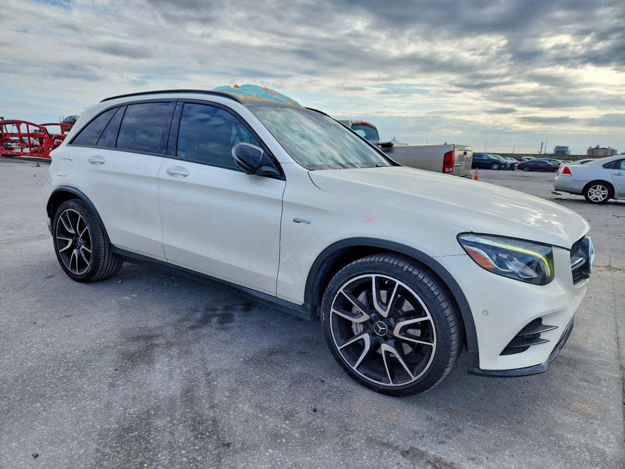 2018 MERCEDES-BENZ GLC 43 4MATIC AMG photo 4