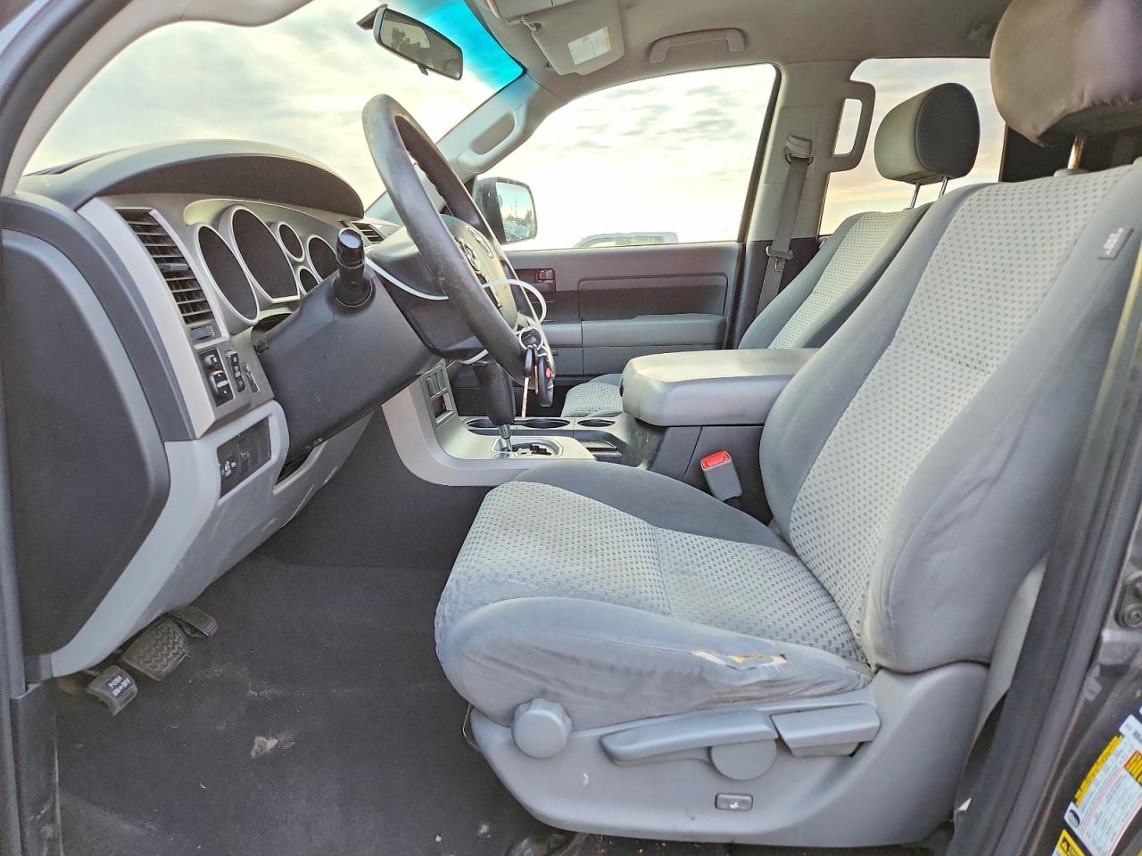 2013 TOYOTA TUNDRA DOUBLE CAB SR5 photo 19