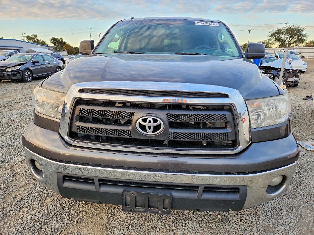 2013 TOYOTA TUNDRA DOUBLE CAB SR5 photo 13