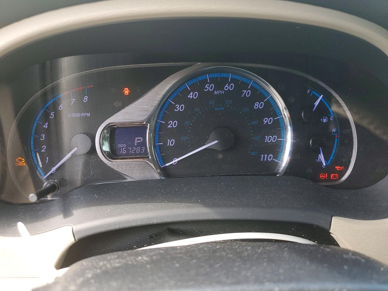 2013 TOYOTA SIENNA XLE photo 9