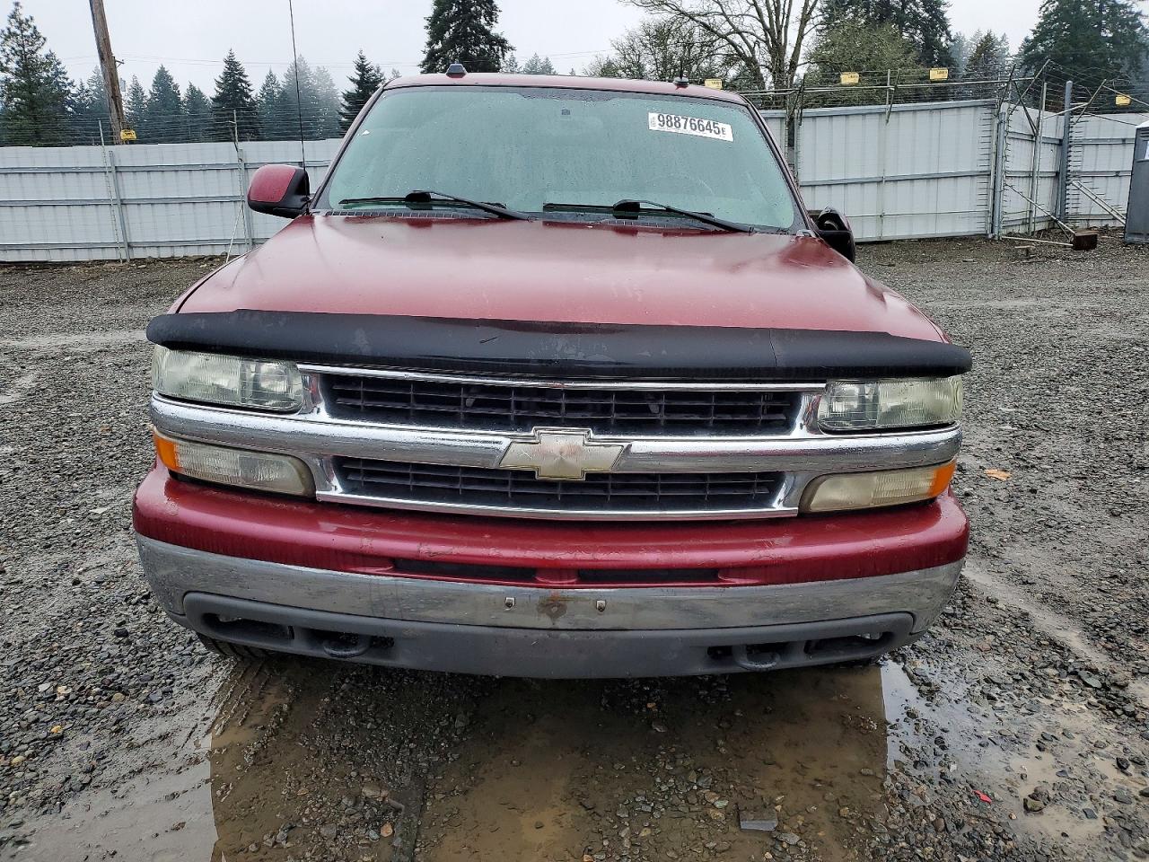 2004 CHEVROLET SUBURBAN K1500 photo 9