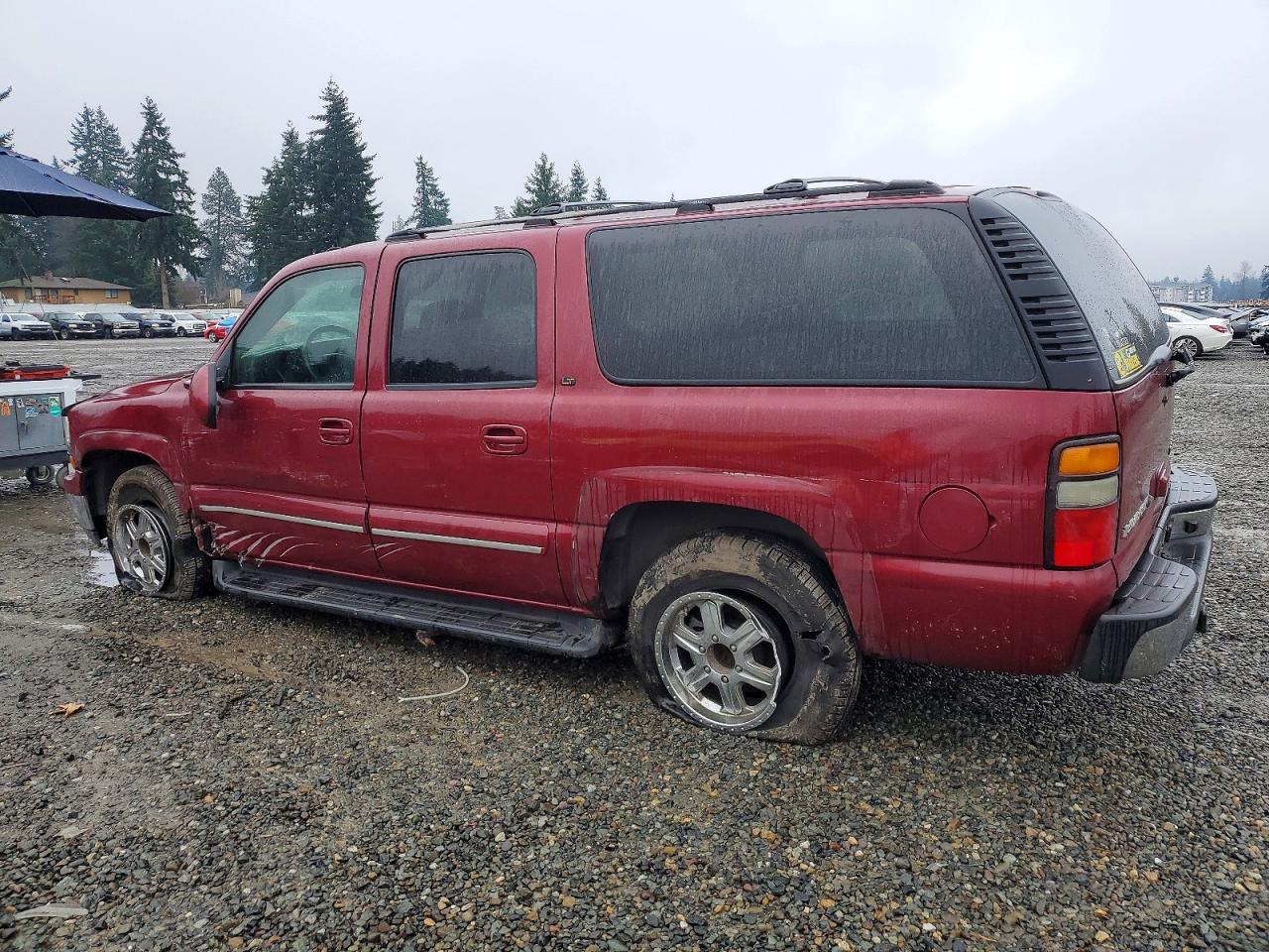 2004 CHEVROLET SUBURBAN K1500 photo 3