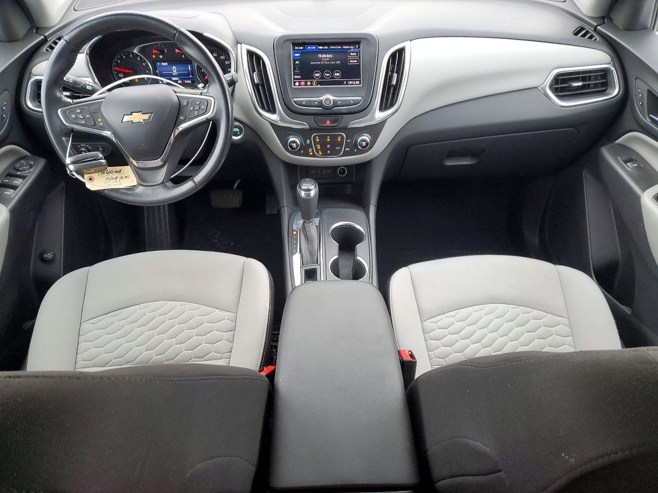2020 CHEVROLET EQUINOX LT photo 8
