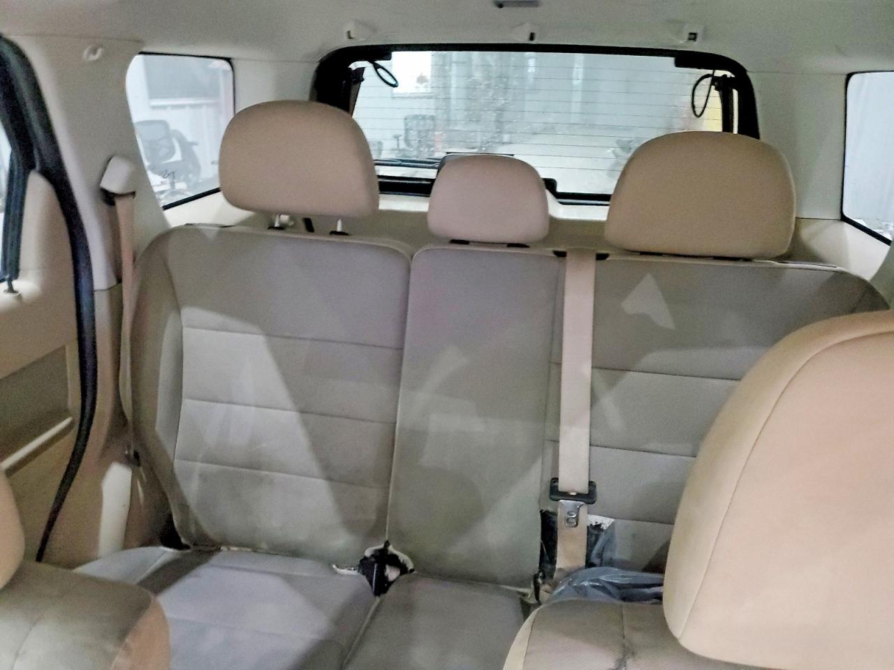 2012 FORD ESCAPE XLT photo 10