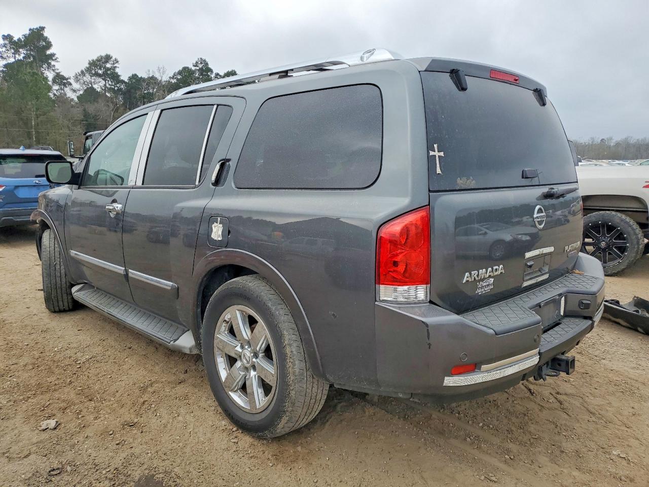 2012 NISSAN ARMADA SV photo 2