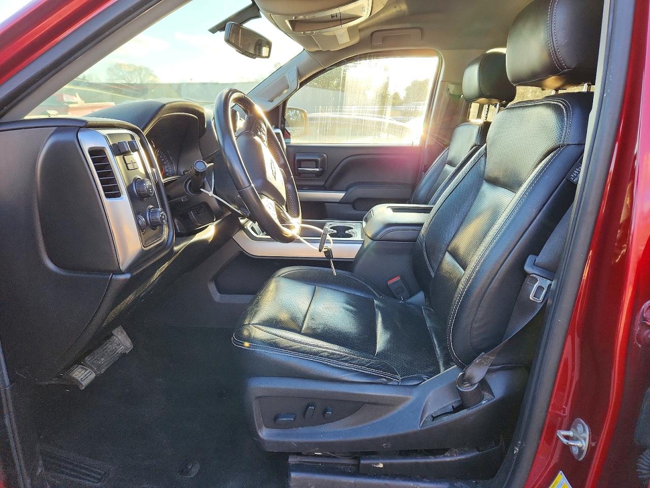 2018 CHEVROLET SILVERADO K1500 LT photo 13